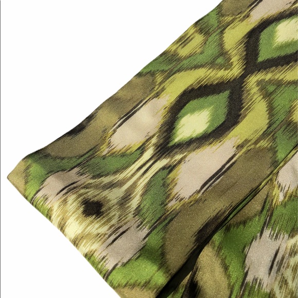 Long Green Ikat Scarf - Picture 7 of 8